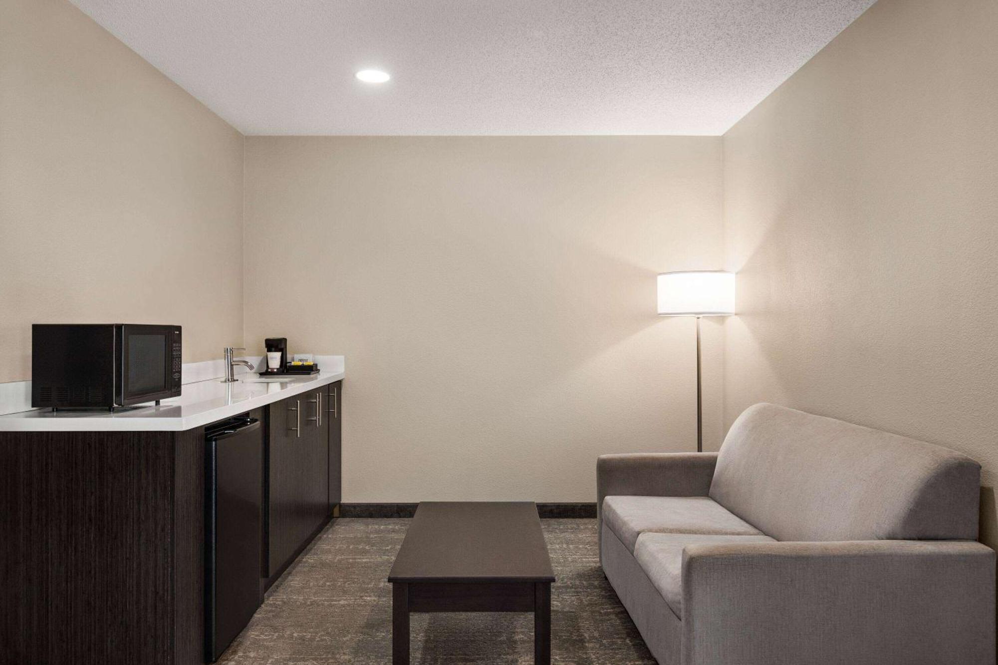 Wingate By Wyndham Savannah I-95 North Порт Уентуърт Екстериор снимка