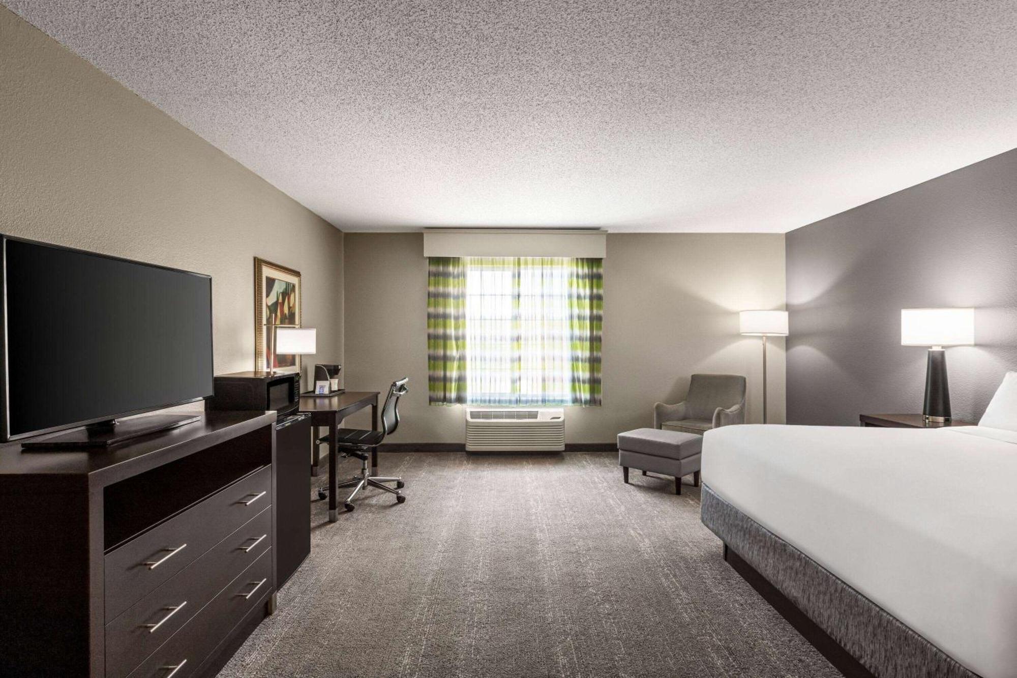 Wingate By Wyndham Savannah I-95 North Порт Уентуърт Екстериор снимка