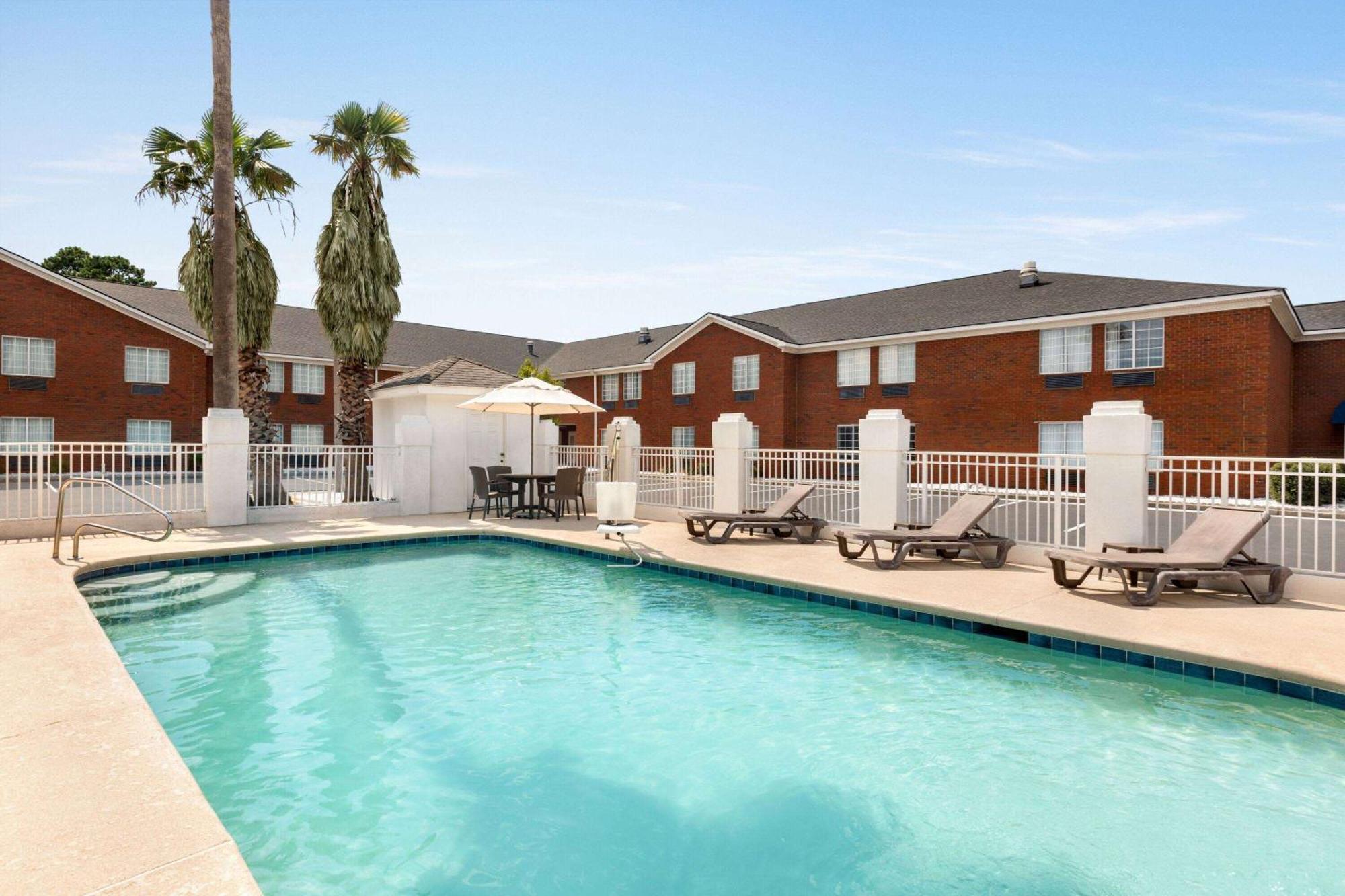 Wingate By Wyndham Savannah I-95 North Порт Уентуърт Екстериор снимка